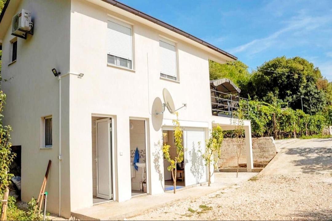 Apartments Stella Virpazar Εξωτερικό φωτογραφία